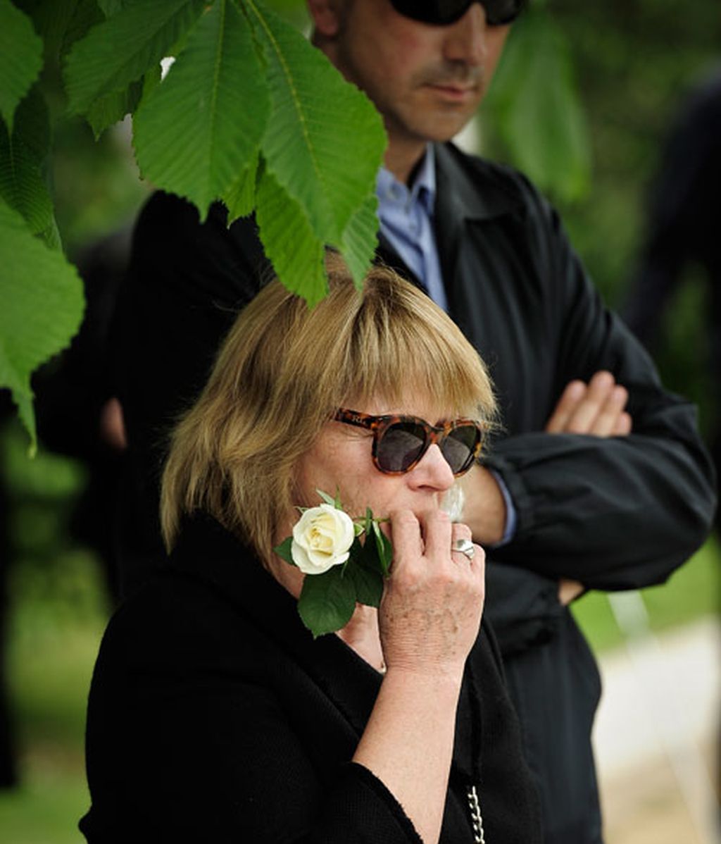 Dolor y grandes recuerdos en el funeral de Seve