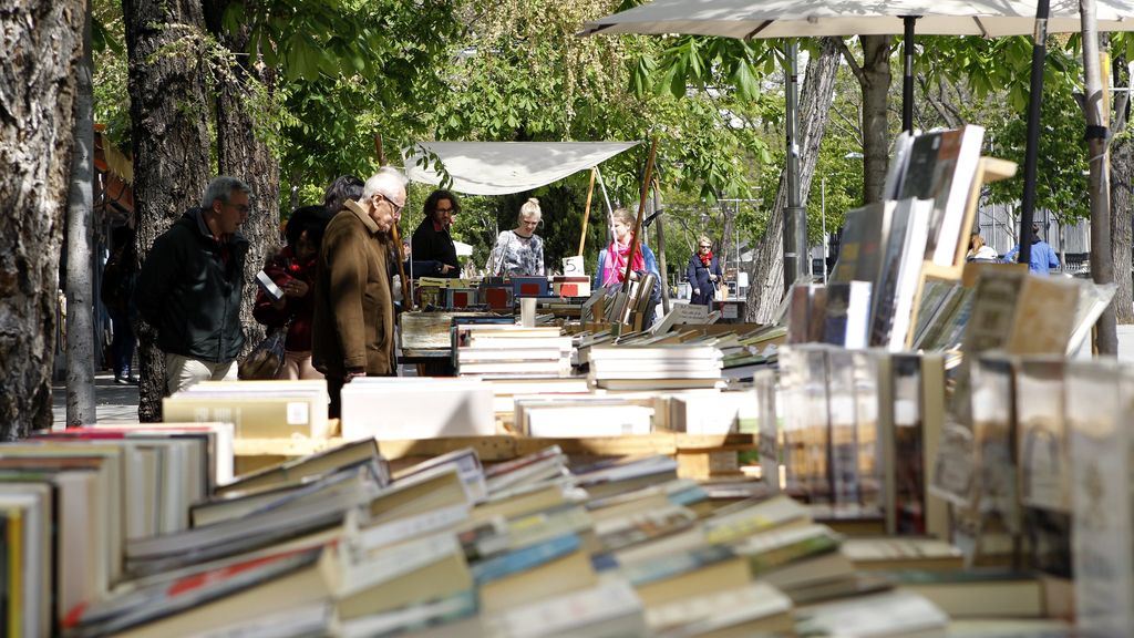Las calles de Madrid llenas de libros
