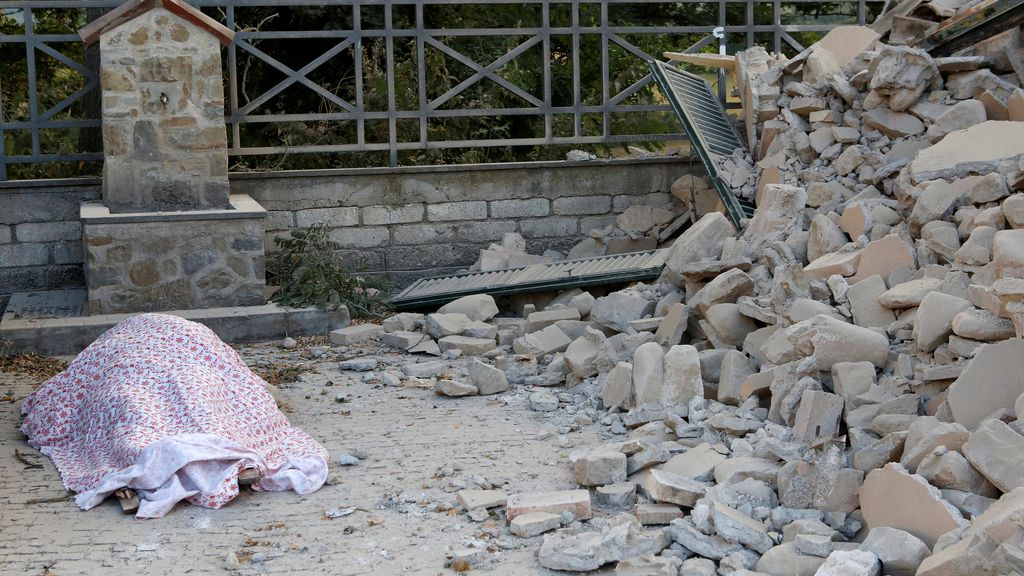 Un terremoto de magnitud 6 arrasa el centro de Italia