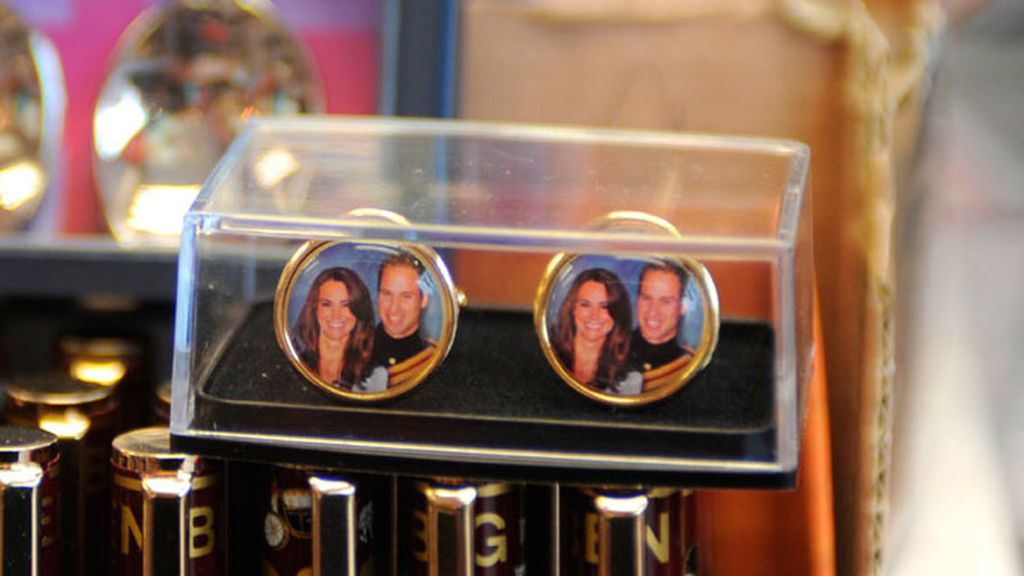 Los souvenirs de la boda de Guillermo y Kate: de lo clásico a lo freaky