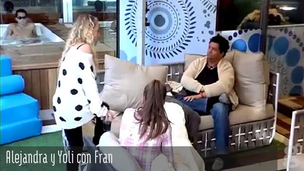 Alejandra y Yoli con Fran
