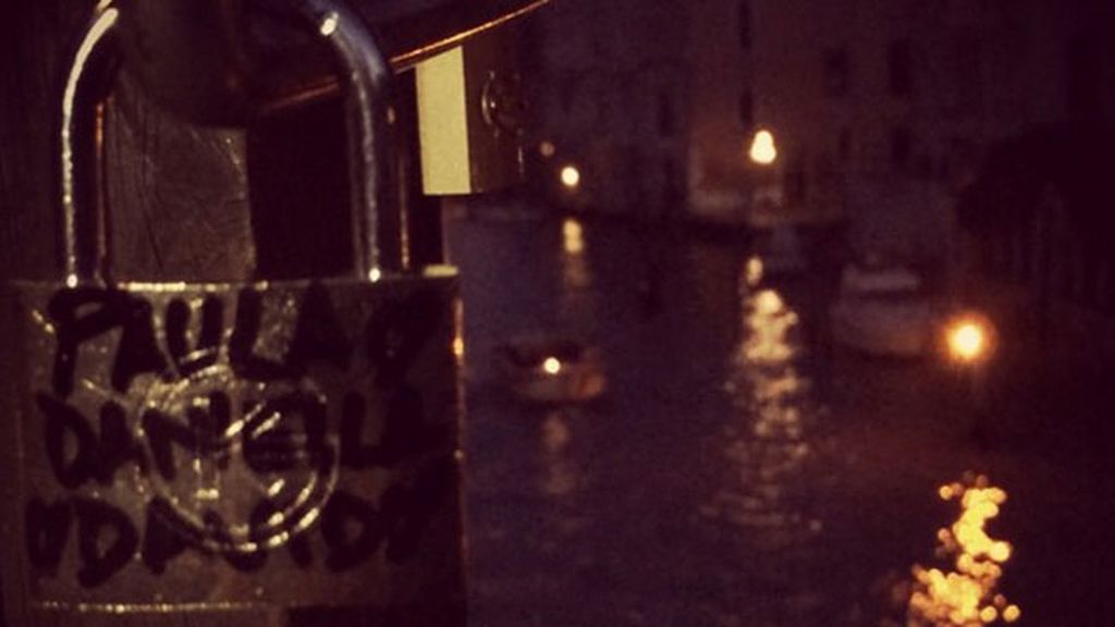 "Siempre juntos", escribió Bustamante en su Instagram