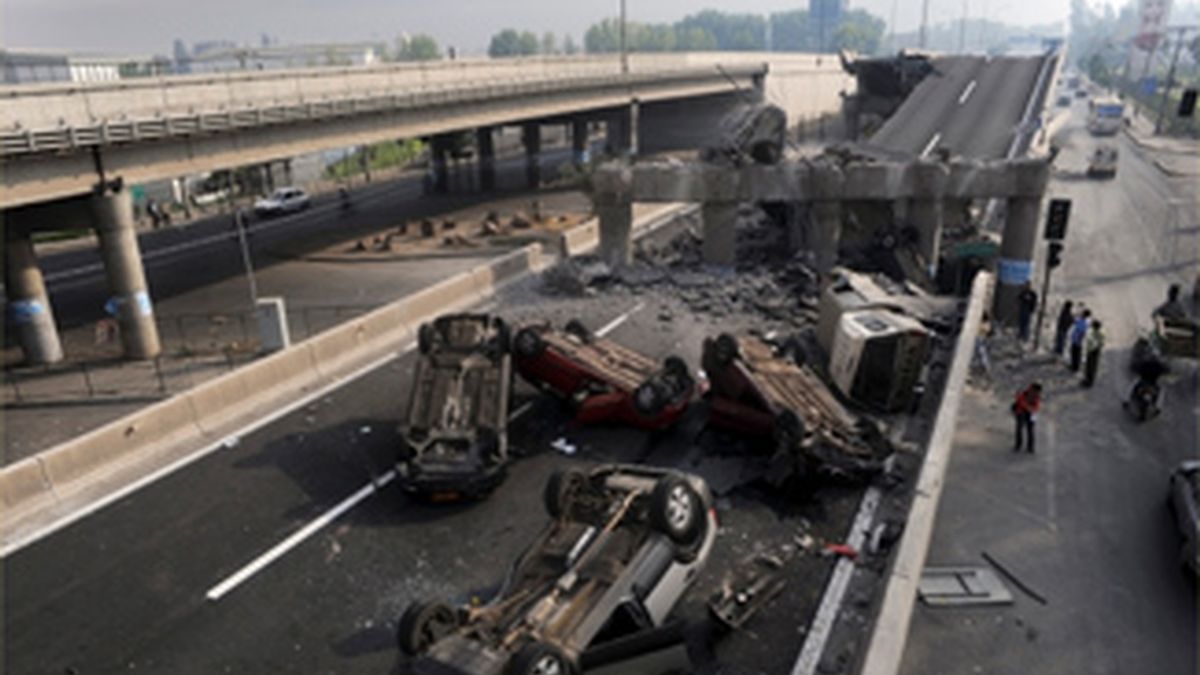 Un fuerte terremoto de 8,5 grados sacude Chile