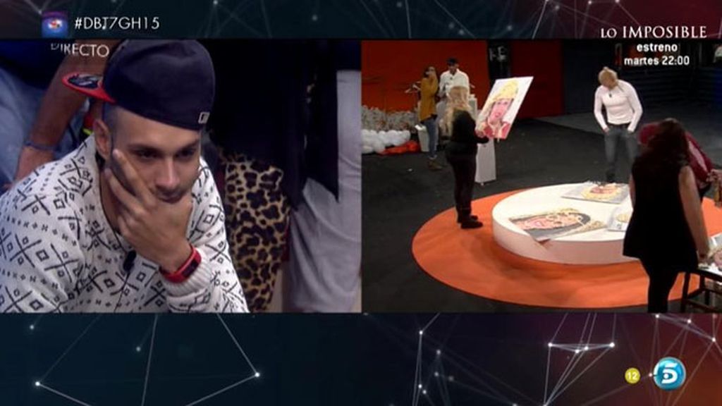 Se emocionan al verles y leer las dedicatorias