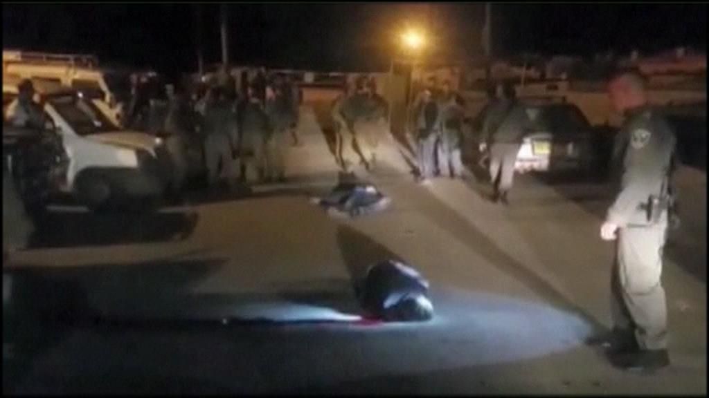Israel mata a dos palestinos que apuñalaron a un soldado