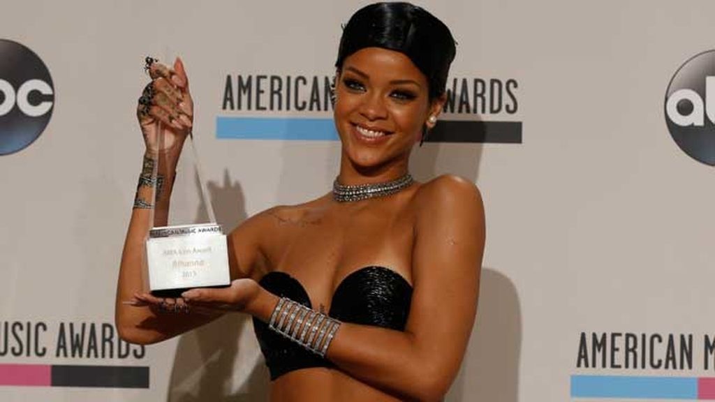 Taylor Swift, triunfa en los American Music Awards