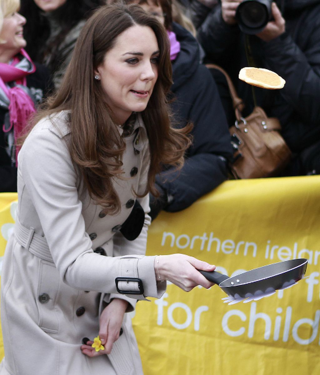 Kate Middleton ensaya como ama de casa