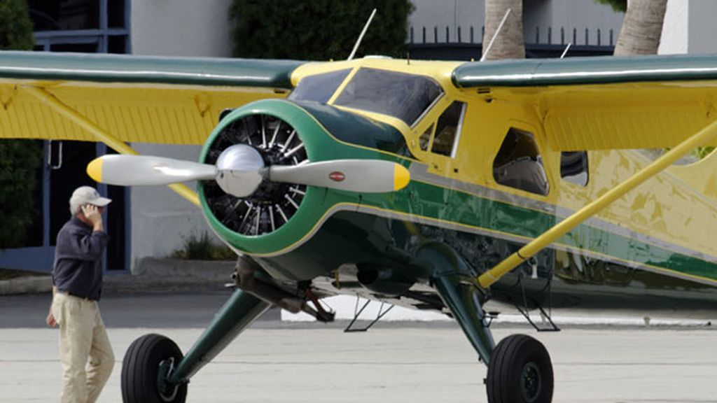 Es un gran aficionado a los aviones