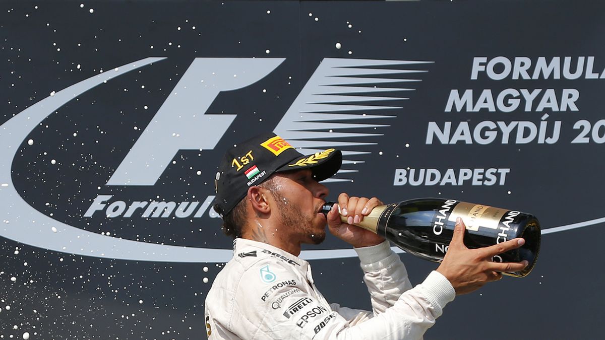 Lewis Hamilton gana en Hungría