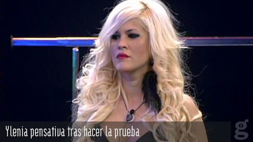 Ylenia pensativa tras hacer la prueba