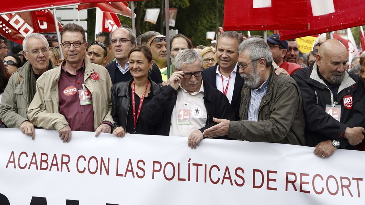 Líderes sindicales y políticos en la manifestación del 1 de Mayo de Madrid
