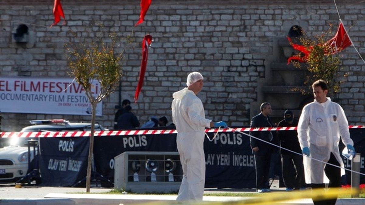 Un atentado suicida en Estambul deja al menos 32 muertos