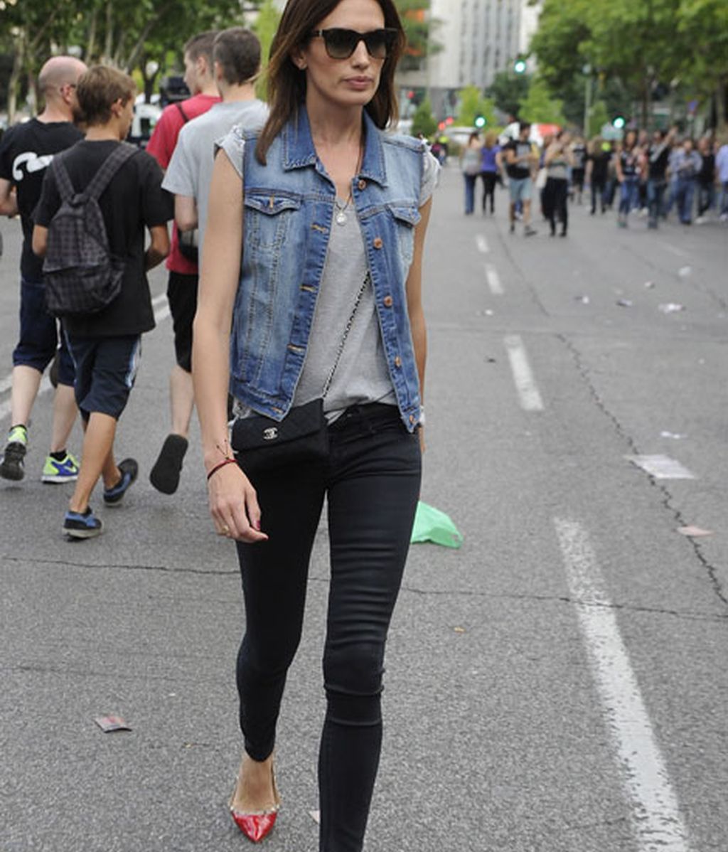 Nieves Álvarez llegando al concierto