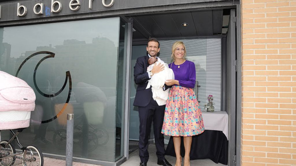 Tras la ceremonia, los invitados comieron en 'El Babero'