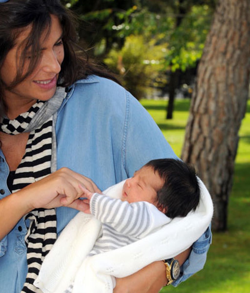 Nuria Roca presenta a Olivia