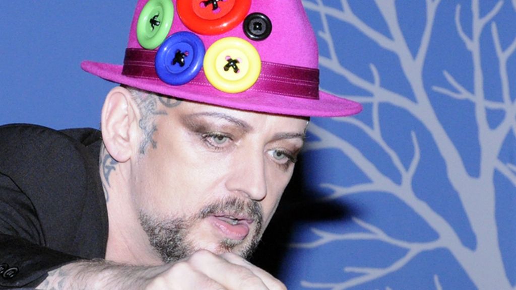 Boy George animó la fiesta con los temazos que pinchó