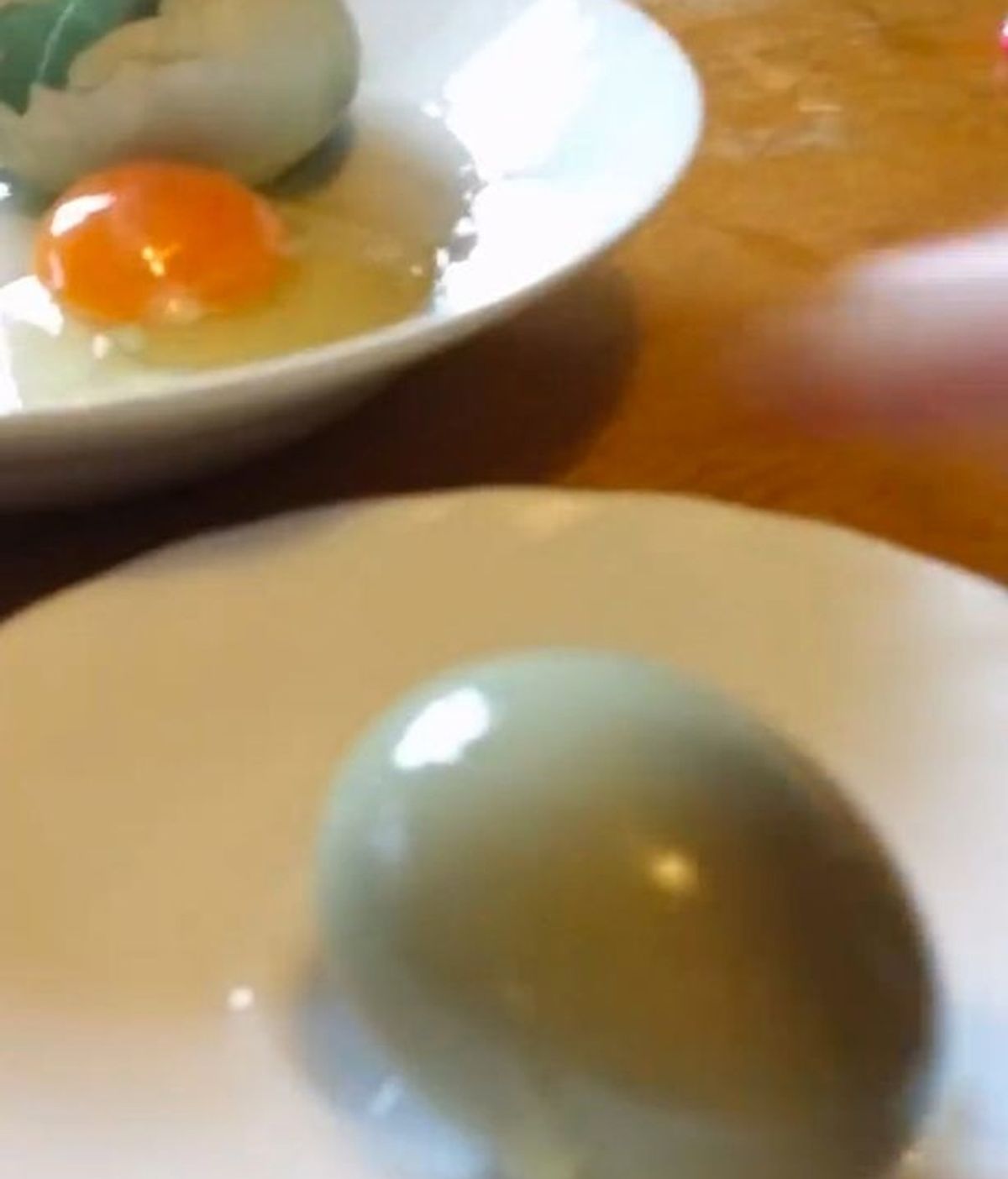 Huevo dentro de un huevo