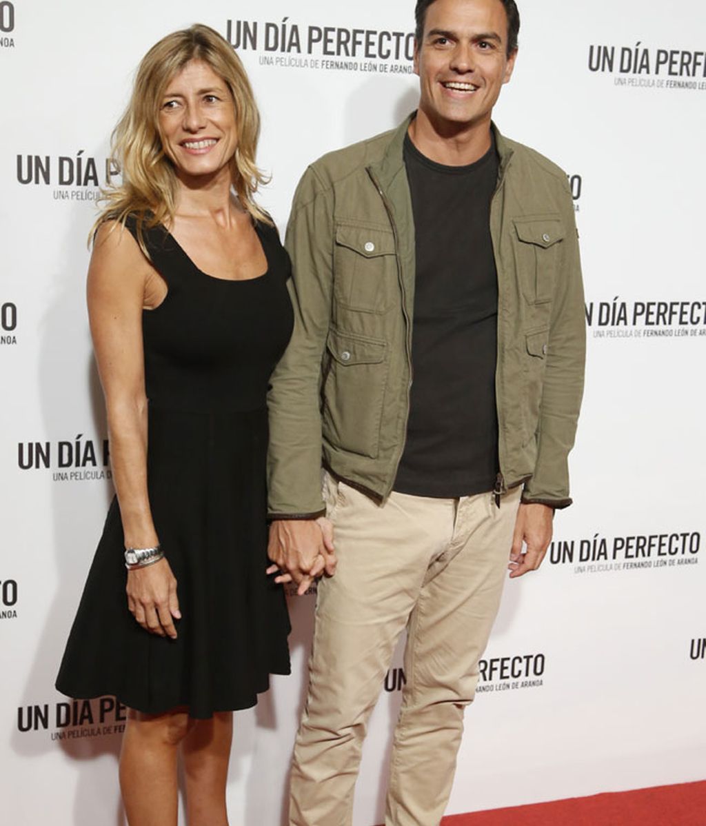 El secretario del PSOE, Pedro Sánchez, acudió con Begoña, su mujer