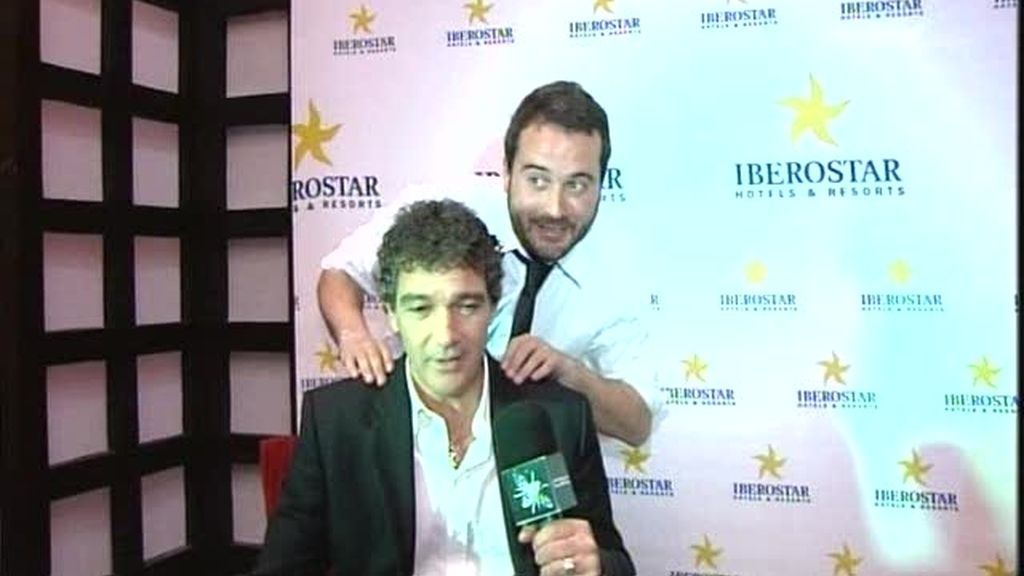 Antonio Banderas en Caiga Quien Caiga