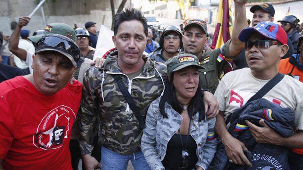 Sentimientos enfrentados tras la muerte de Chávez