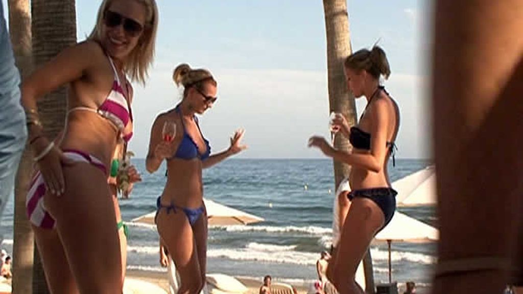 Que continúe la fiesta y los brindis