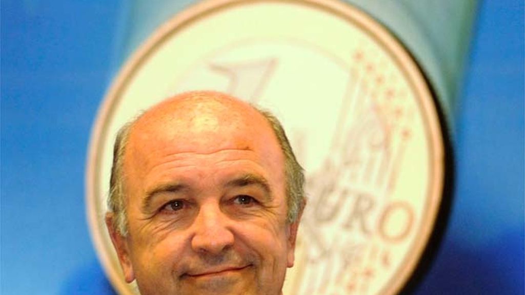 Almunia: "Las previsiones macroeconómicas del Gobierno podrían pecar de cierto optimismo" Almunia: "Las previsiones macroeconómicas del Gobierno podrían pecar de cierto optimismo"