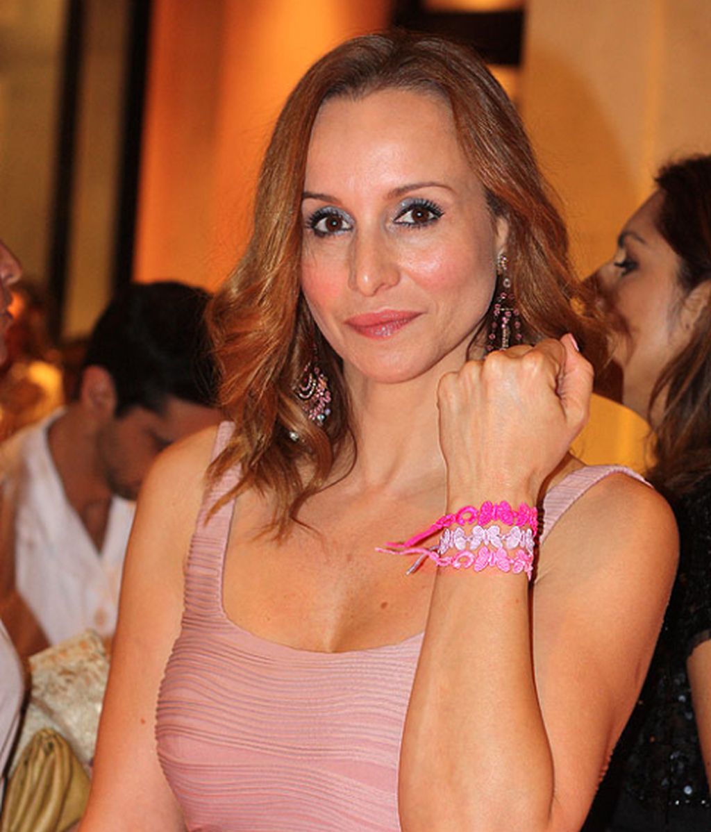 Las 'celebrities' lucen las pulseras del verano