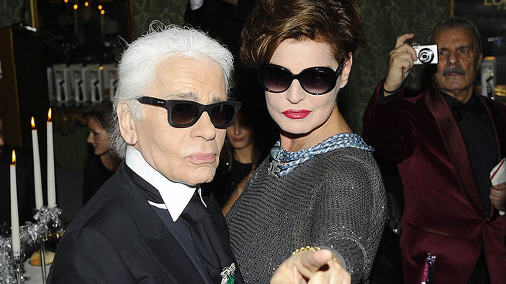 Karl Lagerfeld y Antonia Dellate