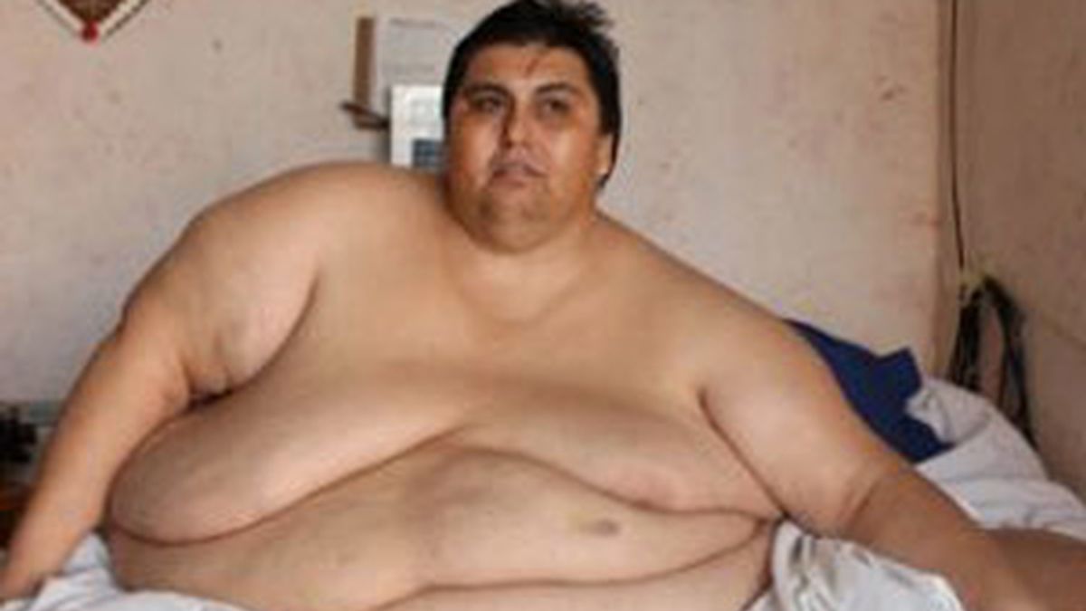 El mexicano Manuel Uribe, considerado el hombre más gordo del mundo, según el libro Guiness de 2007. Foto de archivo EFE