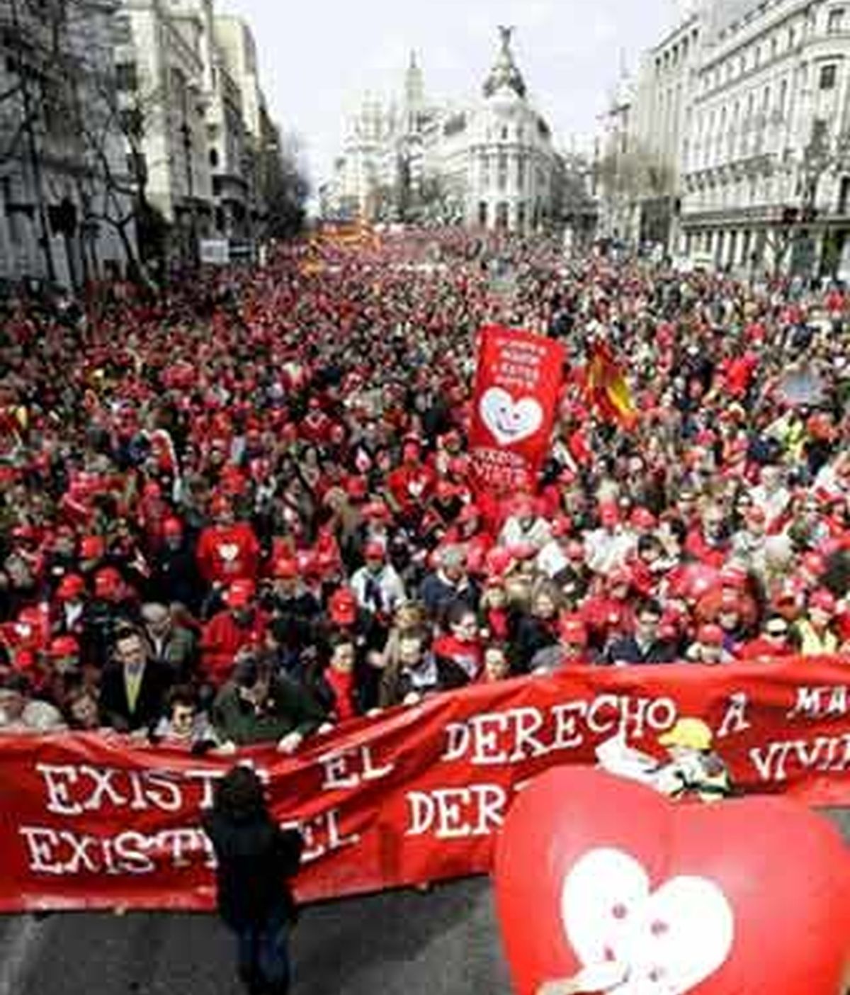 Miles de personas se han concentrado en Madrid en contra del aborto. Vídeo: Informativos Telecinco.