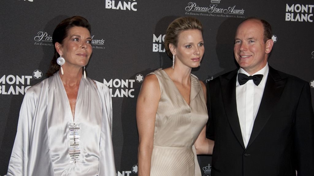 El glamour vuelve a Mónaco en una fiesta dedicada a Grace Kelly