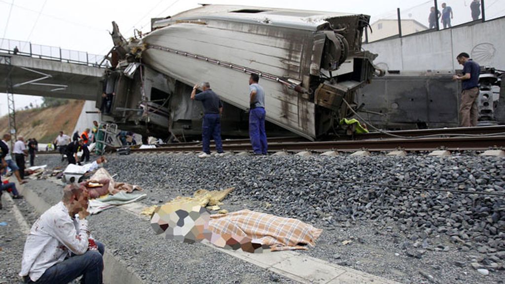 Las fotos de la tragedia del Alvia Madrid-Ferrol