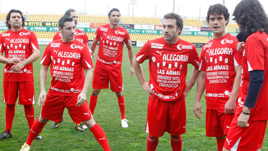 Deportividad y mucho sentido del humor entre los jugadores de los dos equipos