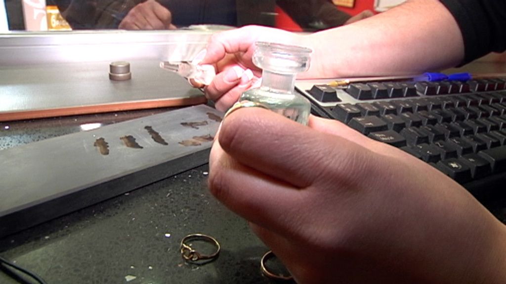 Las primeras imágenes de 'Vendo oro'