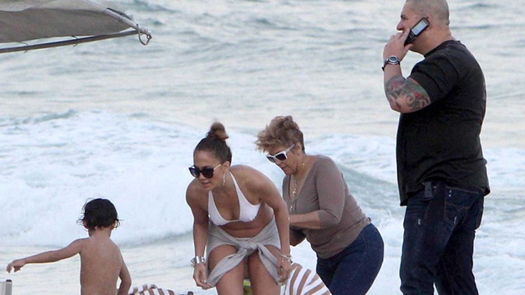 JLO