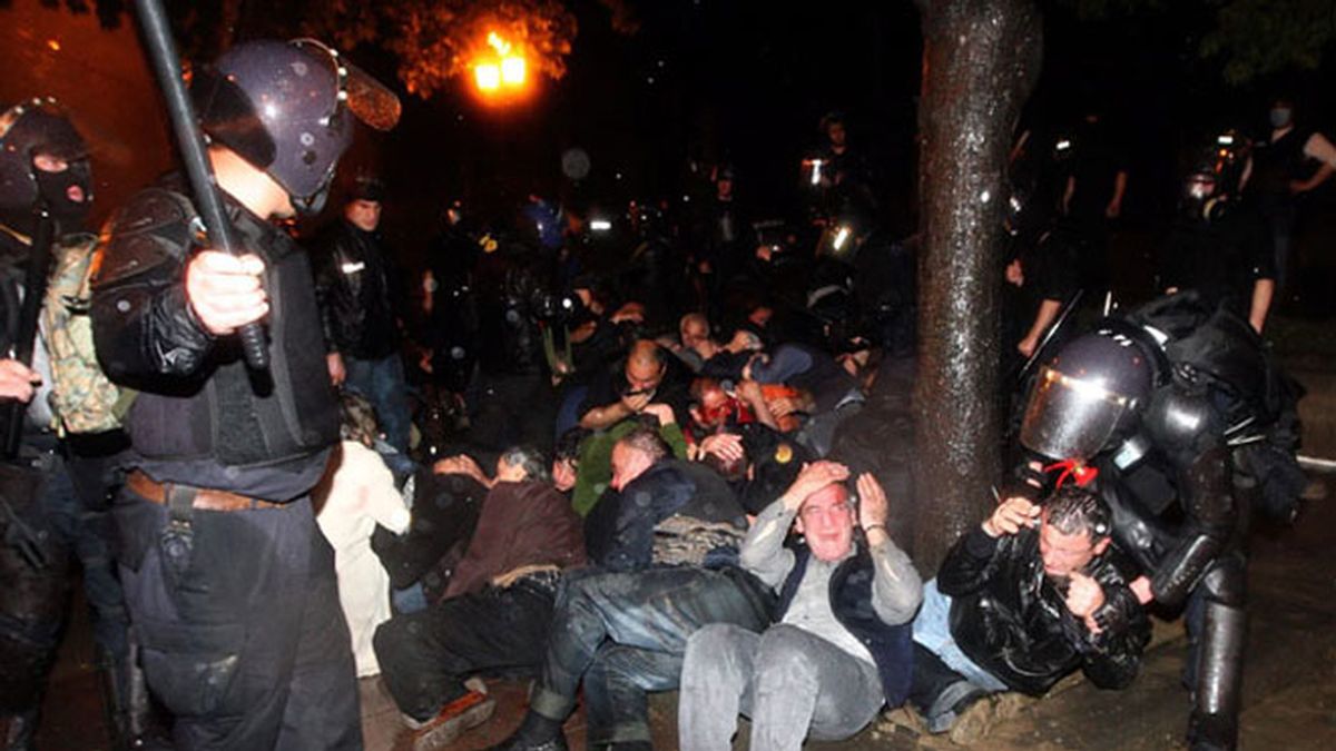 Decenas de detenidos y heridos en las manifestaciones en Tiflis