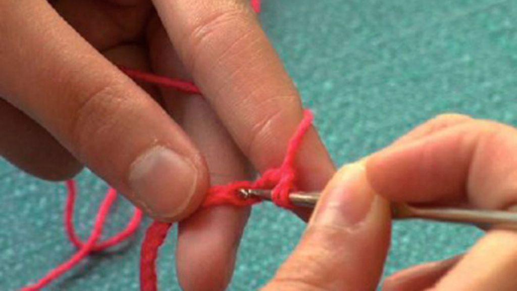 Tricotosas 33: Broche de ganchillo