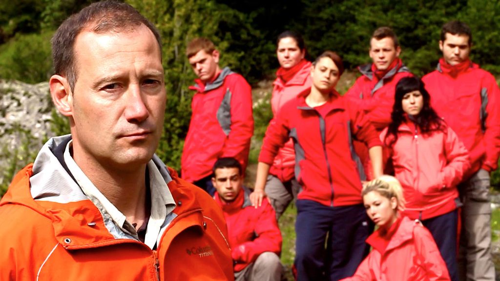Pedro García Aguado intentará reconducir la vida de ocho chicos conflictivos en El Campamento