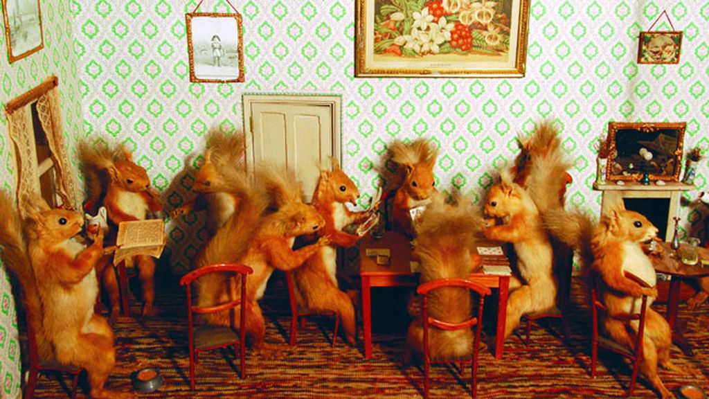 Animales reales en escenas ficticias