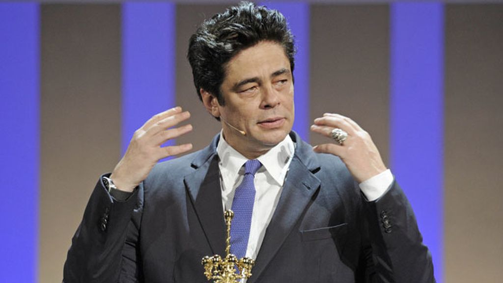 Travolta, Stone y Del Toro, cada vez más como su alter ego en cera