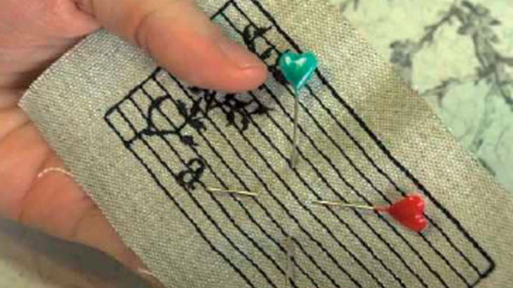 Tricotosas 24: Coser un botón