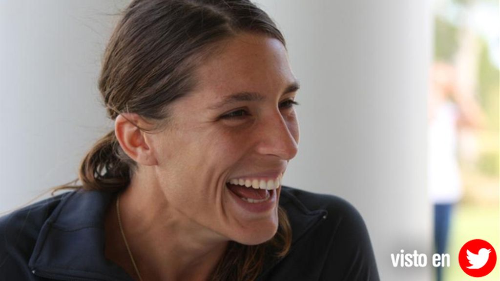 Así es Andrea Petkovic, la tenista que pide matrimonio en Twitter y sube fotos de Messi en calzoncillos