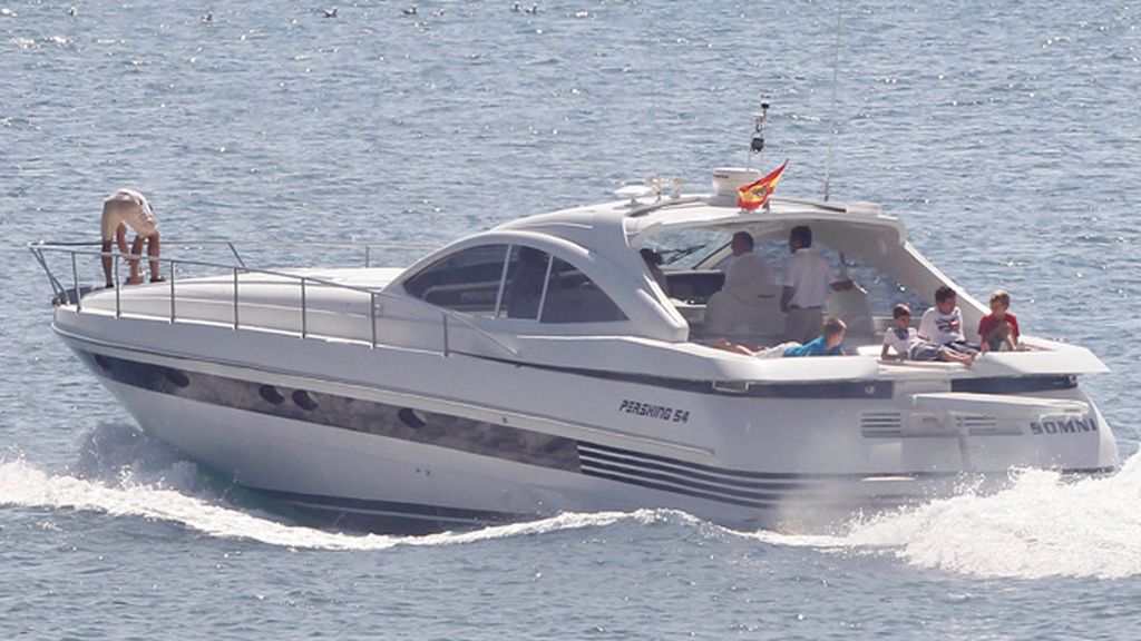 Los niños, ajenos a los problemas de sus padres