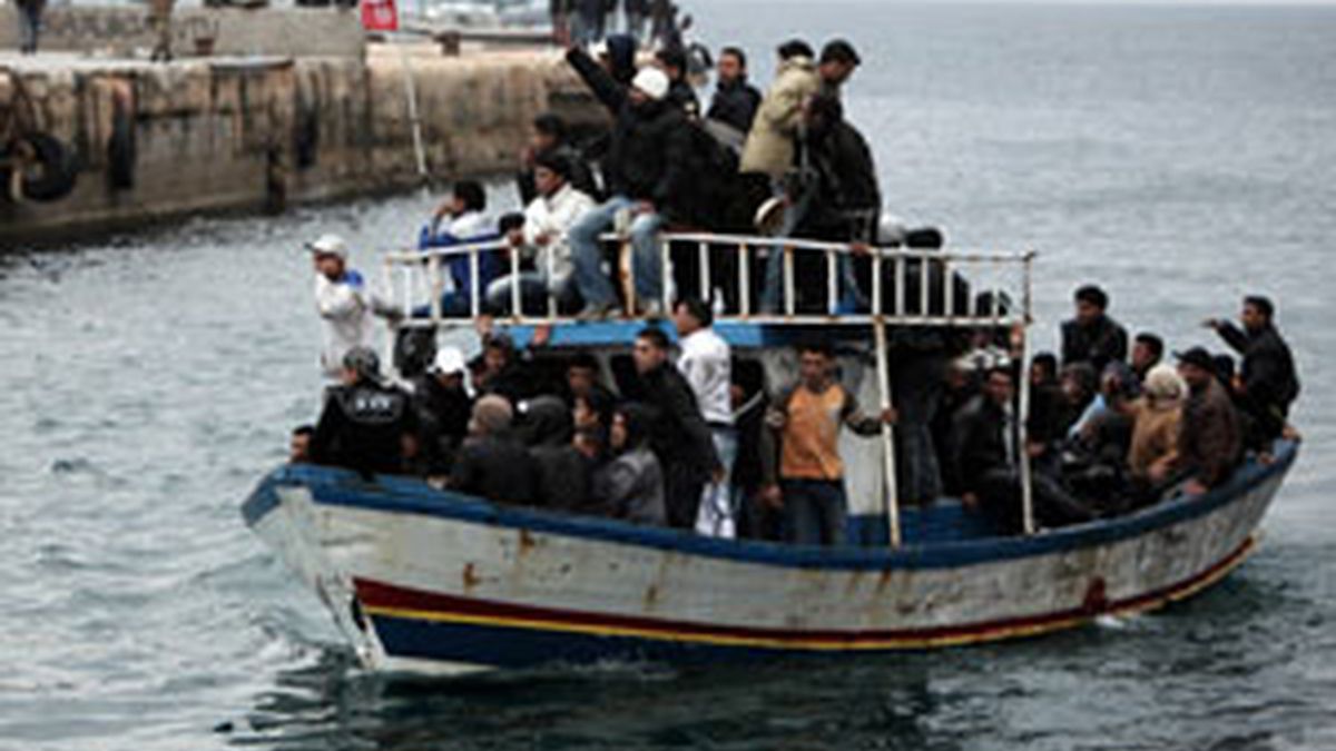 Inmigrantes llegando a Lampedusa. GTRES.