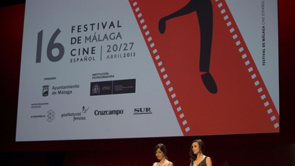 Verónica Sánchez y Aura Garrido en la gala inaugural