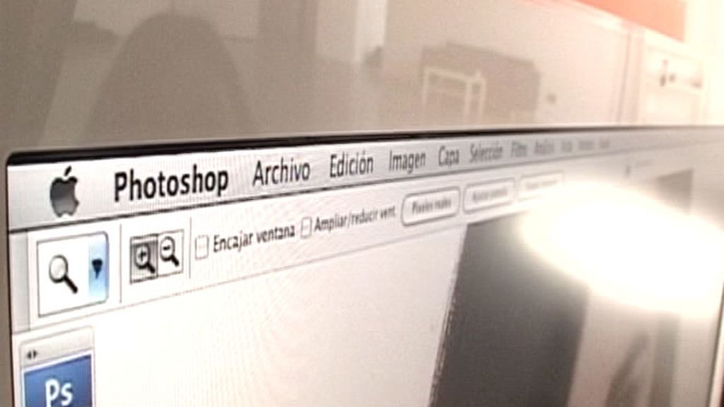 El 'photoshop', herramienta fundamental en el mundo de la belleza y la moda