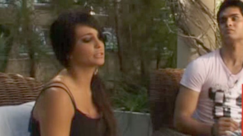 Dos citas dobles para Marisa