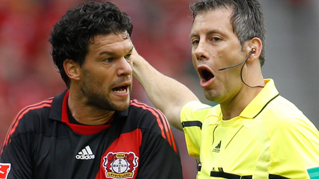 Stark amonesta a Ballack Stark amonesta a Ballack