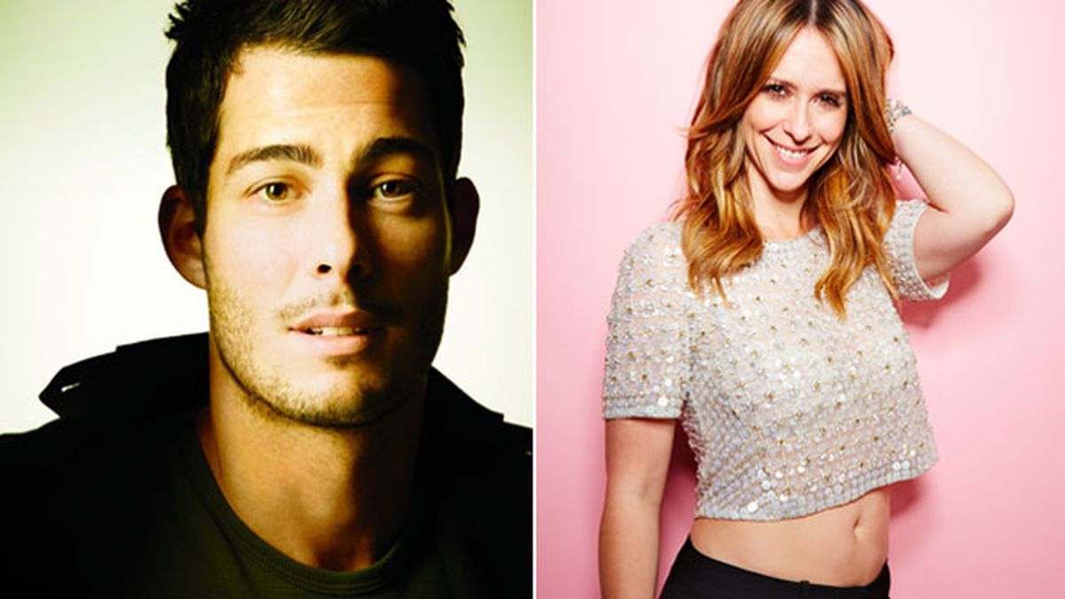 Jennifer Love Hewitt y su novio, Brian Hallisay