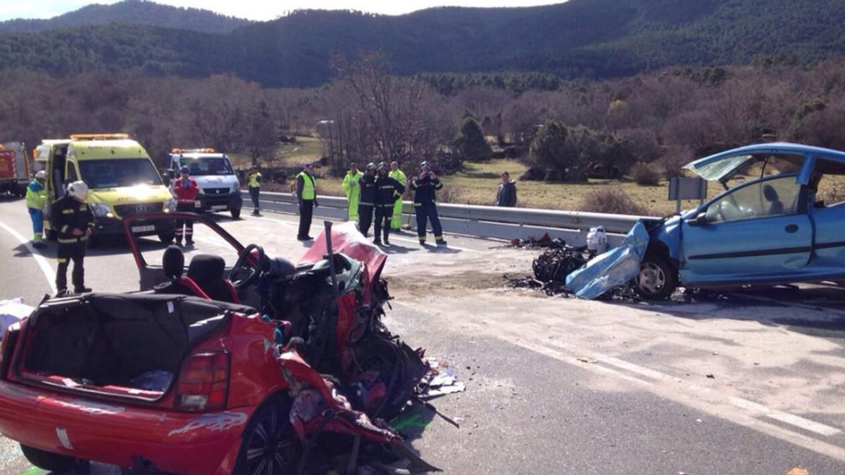 Cinco fallecidos en un accidente de tráfico en El Tiemblo
